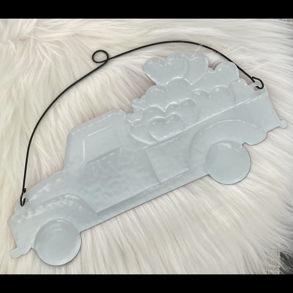 NEW! Valentine Farmhouse Truck Metal & Wooden 2-Piece Sign Lot New Love Gnomes - Picture 4 of 8